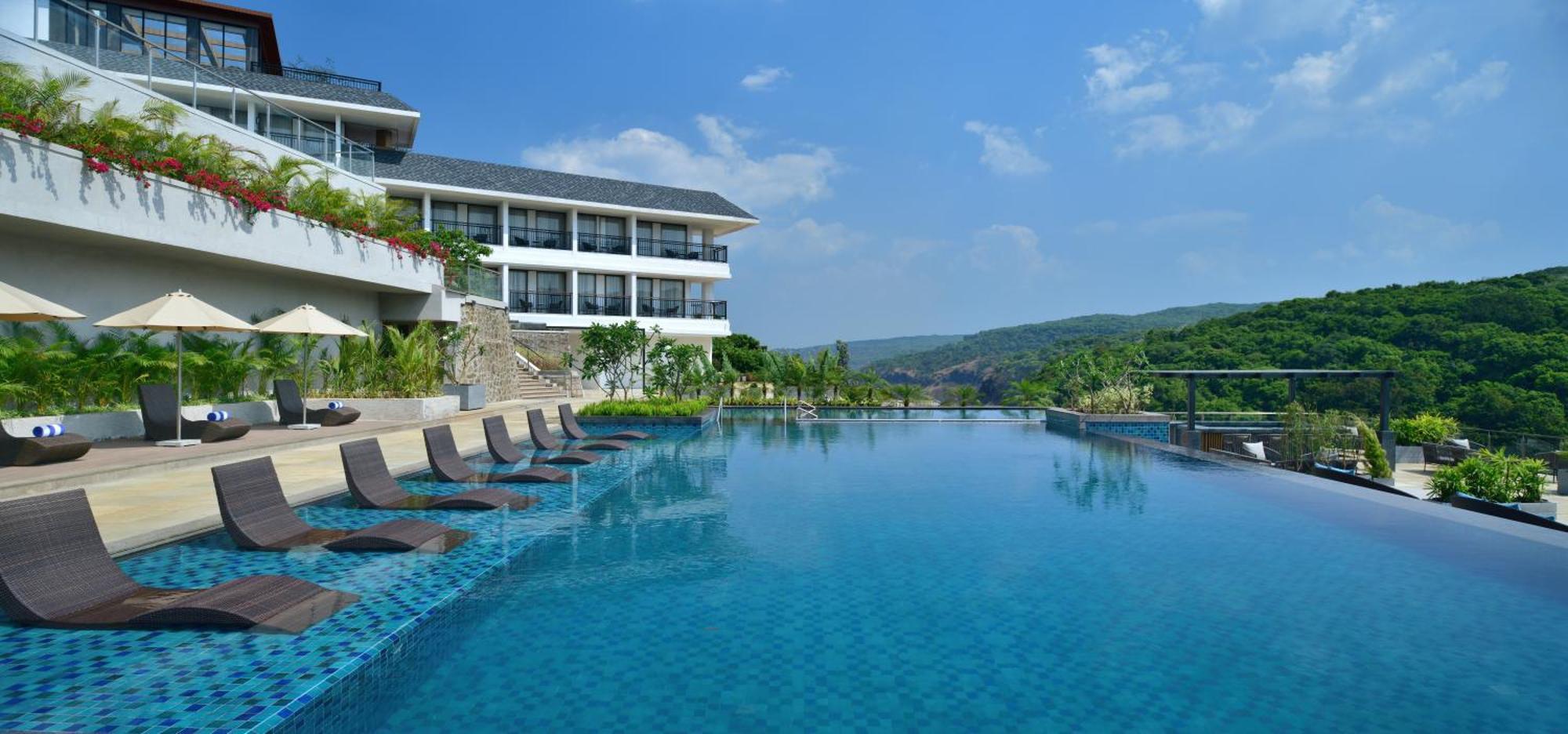 Courtyard By Marriott Mahabaleshwar Hotel Exterior foto